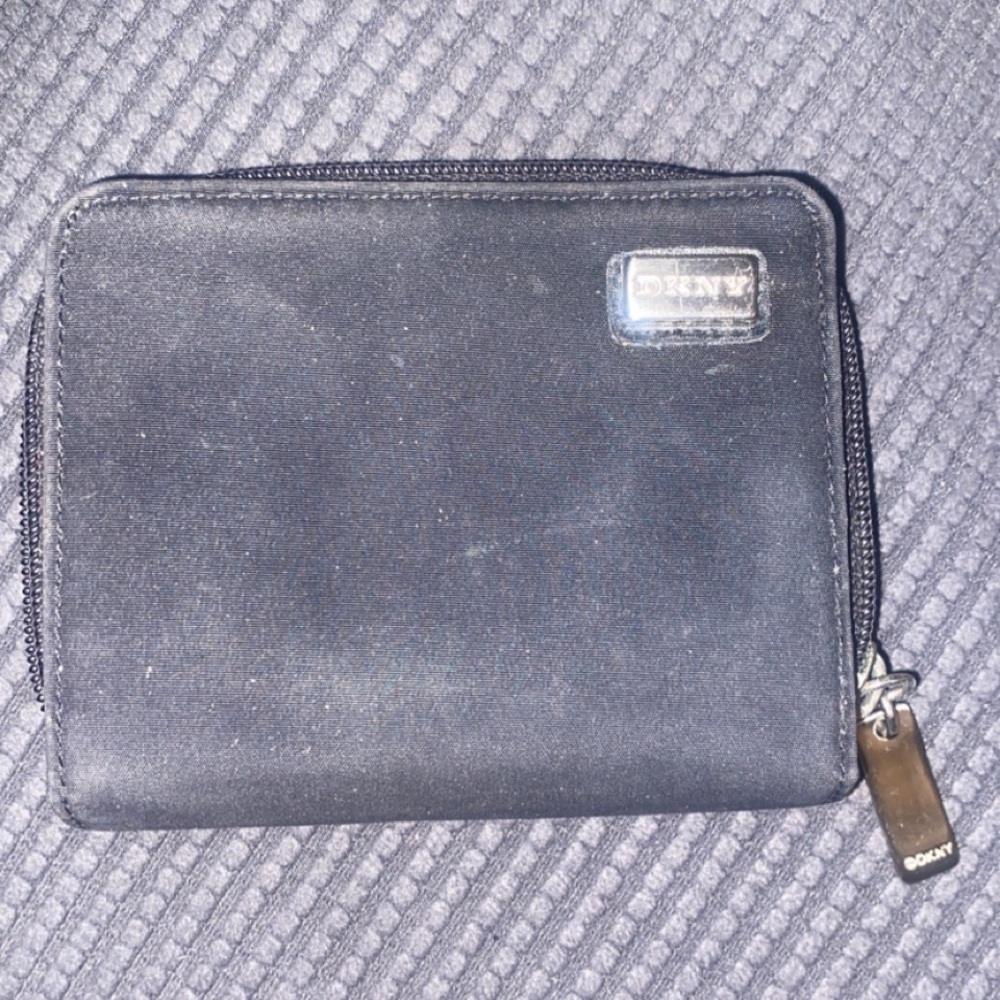 Vintage DKNY wallet
